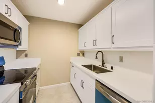 8338 Regents, San Diego, CA 92122 - Photo 12
