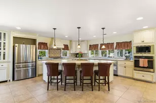 11762 Calle Vivienda, San Diego, CA 92128 - Photo 8