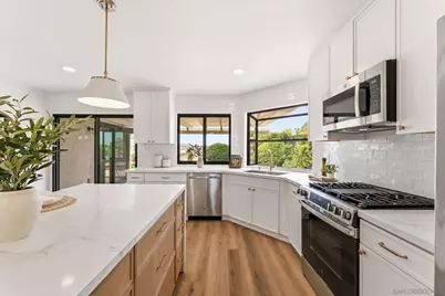  18228 Corte De Casares, San Diego, CA 92128 - Photo 10