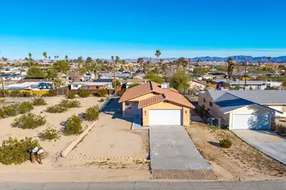  72440 Sun Valley Dr, Twentynine Palms, CA 92277 - Photo 2