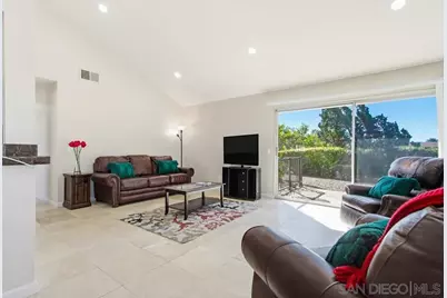  17440 Plaza Cerado 71, San Diego, CA 92128 - Photo 8