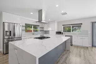 907 Seph Way, Escondido, CA 92027 - Photo 4