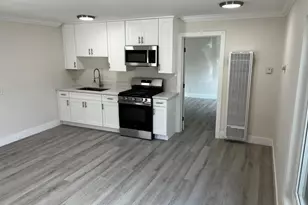 525 S Freeman St, Oceanside, CA 92054 - Photo 2