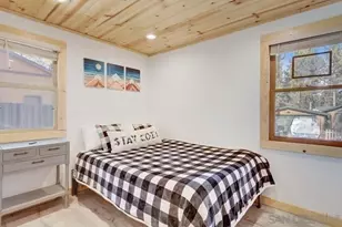 298 Maple, Sugarloaf, CA 92386 - Photo 12