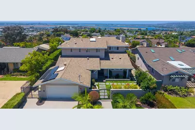  2164 Tokalon St, San Diego, CA 92110 - Photo 2