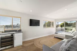 851-53 Sapphire, San Diego, CA 92109 - Photo 22