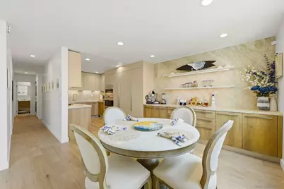  909 Coast #3, La Jolla, CA 92037 - Photo 18