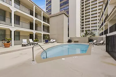  909 Coast #3, La Jolla, CA 92037 - Photo 44