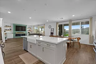 712 Meadowood St, Fallbrook, CA 92028 - Photo 8