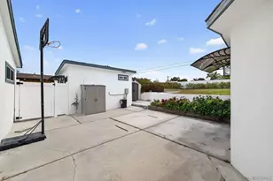 687 Arthur Ave, Chula Vista, CA 91910 - Photo 30