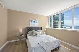 555 Front St, San Diego, CA 92101 - Photo 28