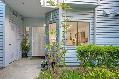  11055 Caminito Vista Pacifica, San Diego, CA 92131 - Photo 2
