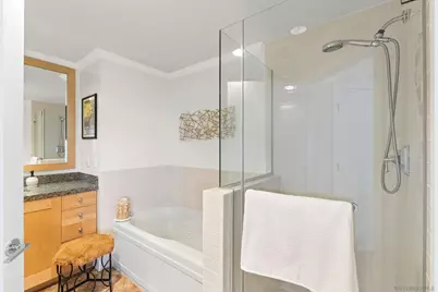  700 W Harbor Dr. #1502, San Diego, CA 92101 - Photo 18