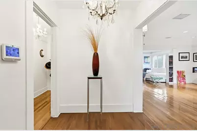  206 N Wilton Pl, Los Angeles, CA 90004 - Photo 22