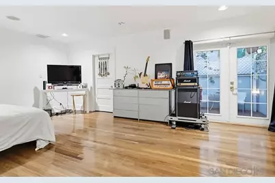  206 N Wilton Pl, Los Angeles, CA 90004 - Photo 42