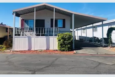  400 N Melrose #33, Vista, CA 92083 - Photo 2