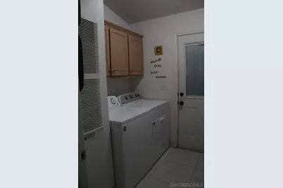  400 N Melrose #33, Vista, CA 92083 - Photo 16