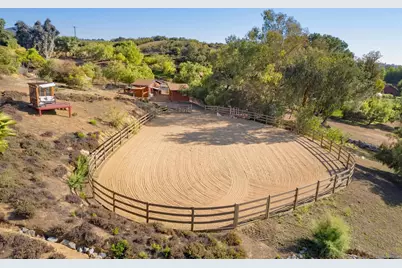  12052 Sky View Dr, Valley Center, CA 92082 - Photo 2
