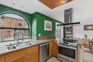3568 Front St, San Diego, CA 92103 - Photo 22