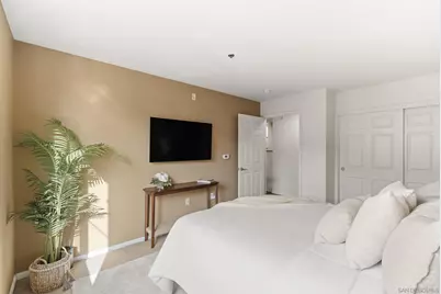  1970 Columbia #304, San Diego, CA 92101 - Photo 16