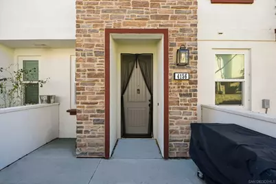  4156 Sitio Cielo, Oceanside, CA 92057 - Photo 2