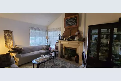  11037 Pallon Way, San Diego, CA 92124 - Photo 2
