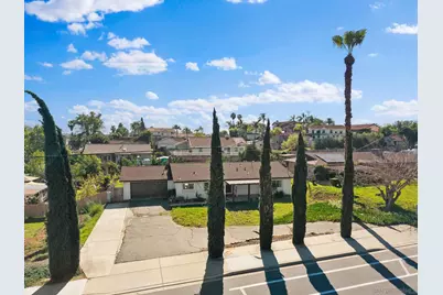  2025 W El Norte Pkwy, Escondido, CA 92026 - Photo 4