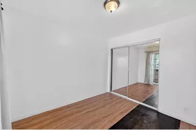  4930 W Point Loma Blvd, San Diego, CA 92107 - Photo 32