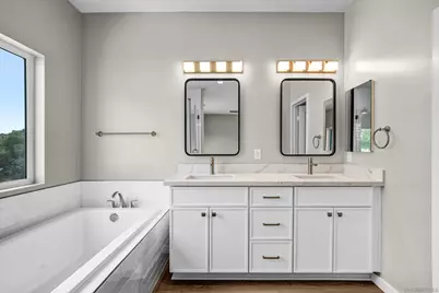  3925 Rojo Tierra Rd, La Mesa, CA 91941 - Photo 14