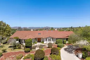 17648 Valle Verde Rd, Poway, CA 92064 - Photo 2