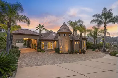  1101 Sierra Linda, Escondido, CA 92025 - Photo 2