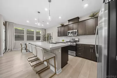  2208 Trevi Cir, Chula Vista, CA 91913 - Photo 2
