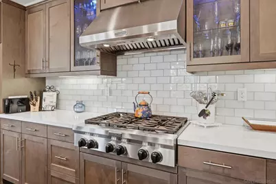 676 Manzanita Lane, Encinitas, CA 92024 - Photo 16