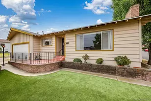 8105 Brock Ct, Lemon Grove, CA 91945 - Photo 2