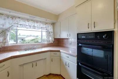  8105 Brock Ct, Lemon Grove, CA 91945 - Photo 14