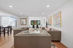 8963 Caminito Fresco, La Jolla, CA 92037 - Photo 6