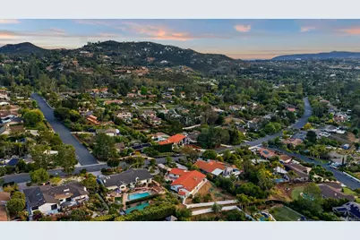  13324 Avenida La Valencia, Poway, CA 92064 - Photo 4