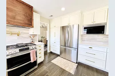  672 Chateau Place, Escondido, CA 92029 - Photo 20