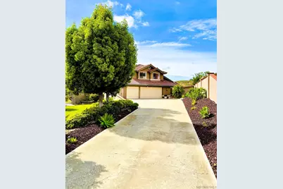  672 Chateau Place, Escondido, CA 92029 - Photo 2
