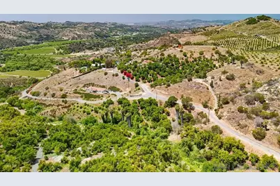  31675 Rancho Amigos Rd #1, Bonsall, CA 92003 - Photo 6