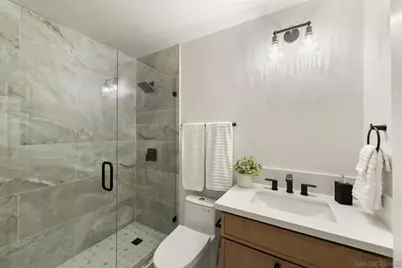  6222 Rancho Bravado, Carlsbad, CA 92009 - Photo 40