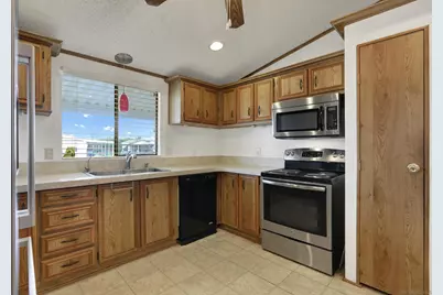  43548 Ange Ln, Hemet, CA 92544 - Photo 12