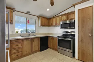 43548 Ange Ln, Hemet, CA 92544 - Photo 12