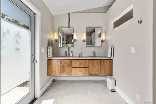 1041 Saint Albans, Encinitas, CA 92024 - Photo 22