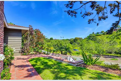  3822 Canon, San Diego, CA 92106 - Photo 8