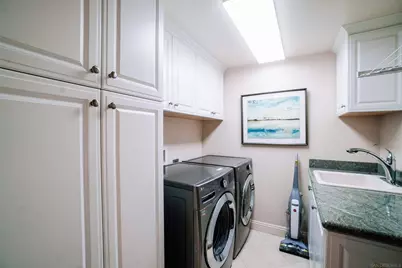  5437 Caminito Bayo, La Jolla, CA 92037 - Photo 16