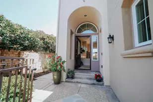 5437 Caminito Bayo, La Jolla, CA 92037 - Photo 4