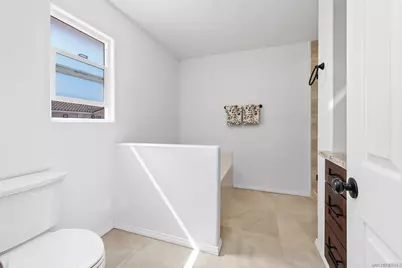  62 Country Club Cir, Chula Vista, CA 91911 - Photo 10