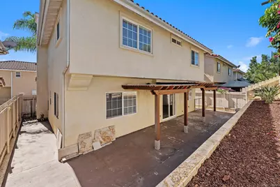  62 Country Club Cir, Chula Vista, CA 91911 - Photo 18