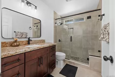  62 Country Club Cir, Chula Vista, CA 91911 - Photo 12